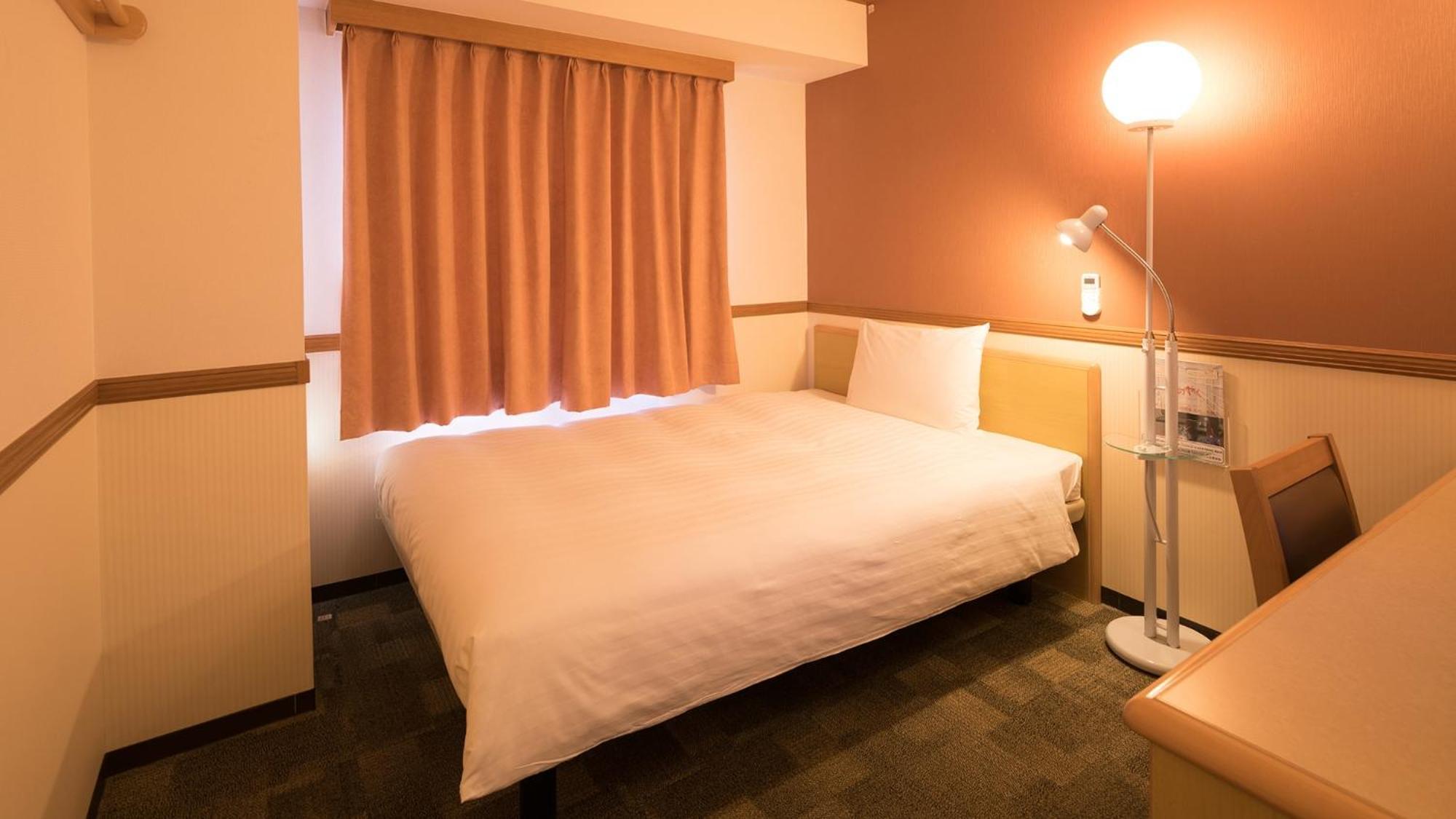 Toyoko Inn Matsuyama Ichibancho Номер фото